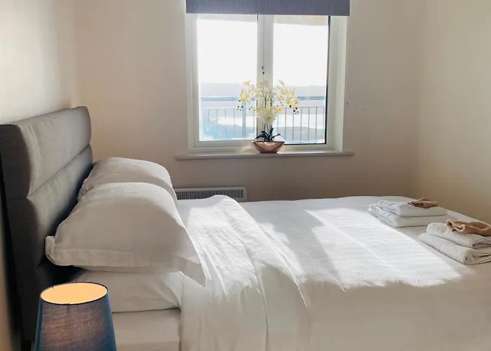 Apartment 2 @ Bay Clifden