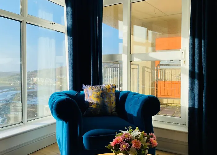 2 @ Bay Apartamento Clifden